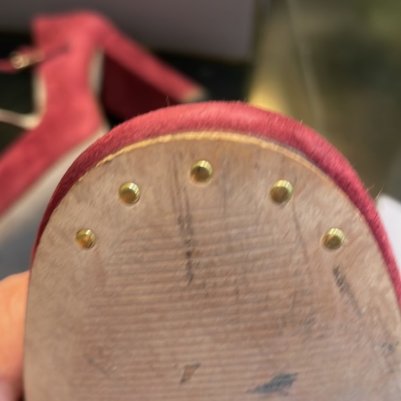 Louise et Cie Heels in Burgundy - Picture 8 of 10